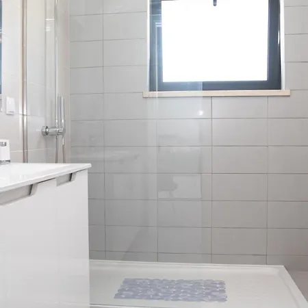 Casa Da Serra - By Sch Serra do Bouro