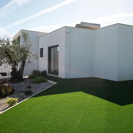 Casa Da Serra - By Sch Serra do Bouro