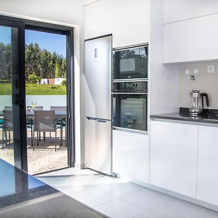 Villa Casa Da Serra - By Sch Serra do Bouro