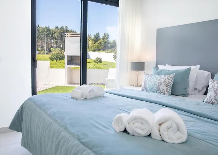 Villa Casa Da Serra - By Sch *